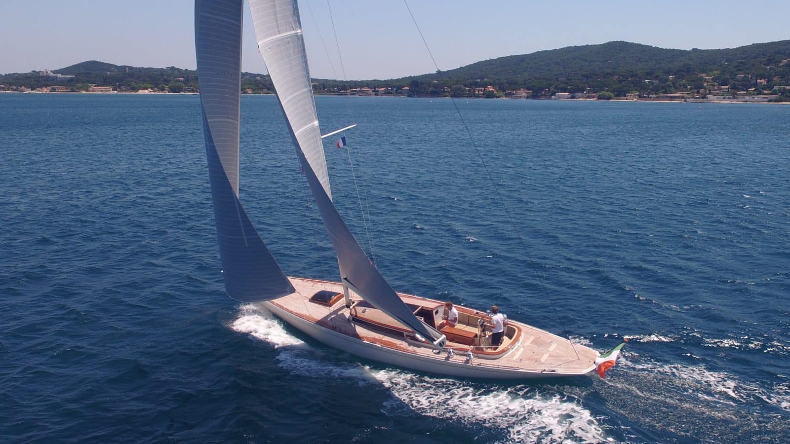 54 foot sailing yacht